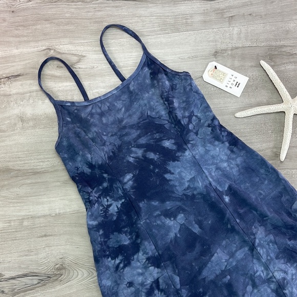 🔆BILLABONG🔆 EASY ON ME DRESS - Picture 5 of 11